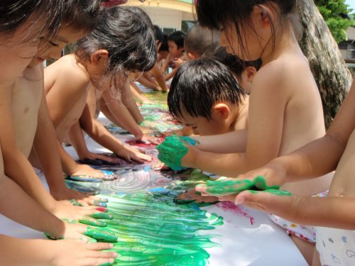 保育園　裸　夏 子育て通信「すくすくめーる」2004年夏号 鈴鹿私立保育連盟 ...